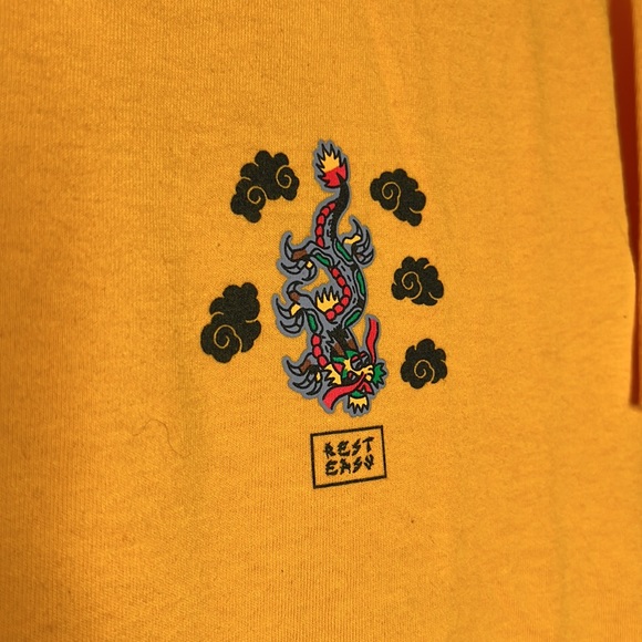 Zumiez Rest Easy Japanese dragon T-Shirt Size Medium - Picture 4 of 5